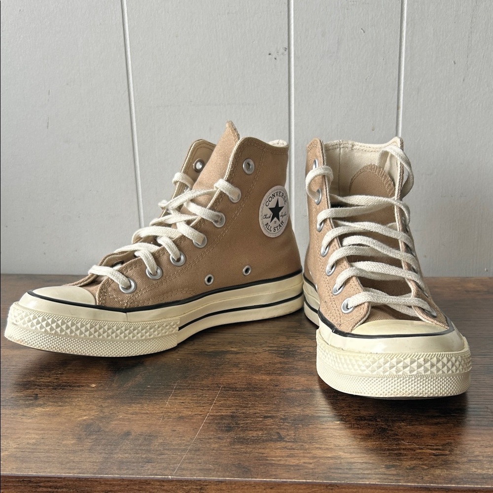 Converse Women's Chuck 70 Beige High-Top Sneakers